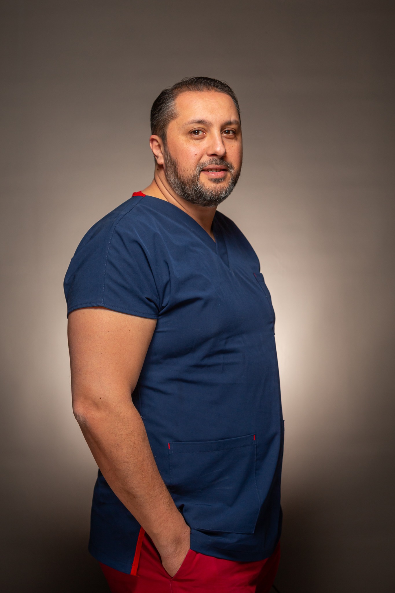Dr Akram Benhacine